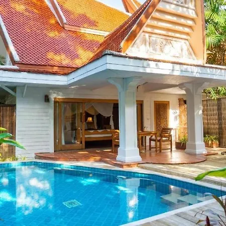 Santhiya Koh Chang Resort Exterior photo